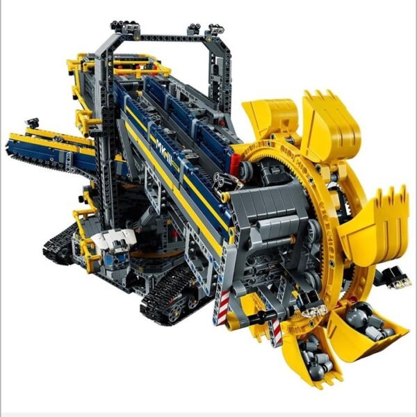 LEGO Technic Bucket Wheel Excavator (42055) - Image 3